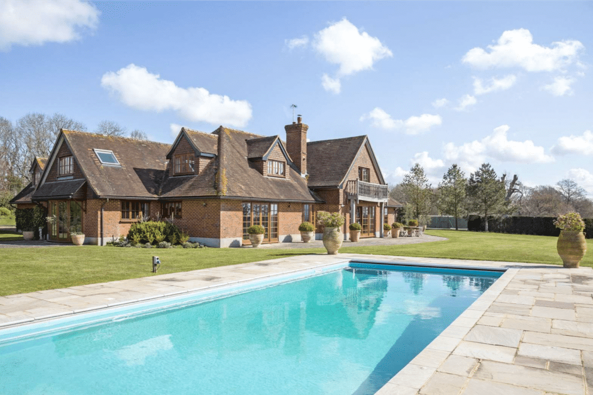Dippenhall Savills Luxury Countryside Property in Hampshire